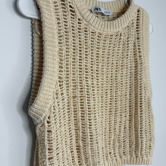 Zara Cream Knit Sleeveless Top - Picture 3 of 3